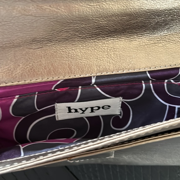 Hype Genuine Leather Bag in great used condition - Picture 3 of 6